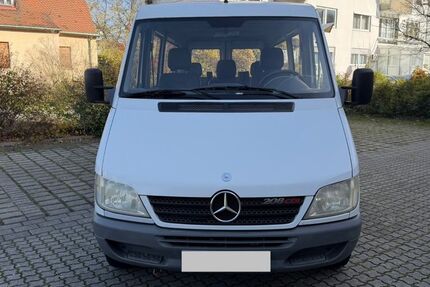 Mercedes-Benz Sprinter 230.000 km 4.200 € Fürth 90766