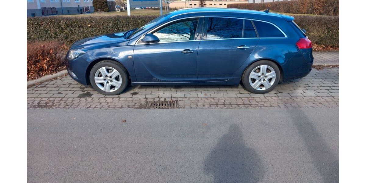 Opel Insignia 173.000 km 3.900 &euro; Saalfeld 07318