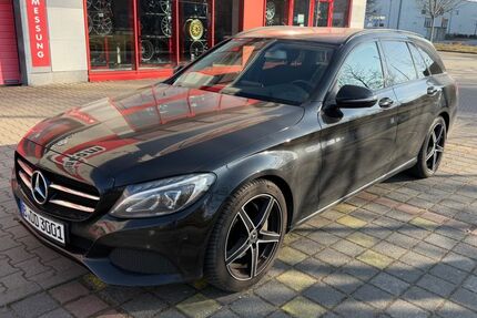Mercedes-Benz C 250 297.400 km 11.800 &euro; Hönow 15366