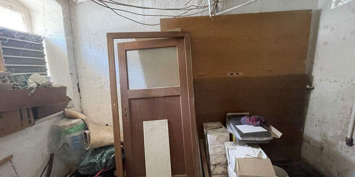 Mehrfamilienhaus, Wohnhaus Glashütte - 5 Zimmer, 126 m&sup2;, 45.000&euro; | Angebot:24056875