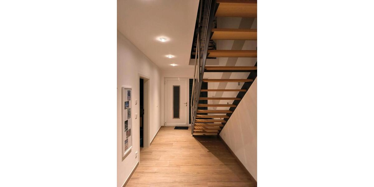 Einfamilienhaus Erkelenz - 5 Zimmer, 145 m&sup2;, 2.400&euro; | Angebot:24842309