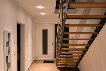 Haus Erkelenz - 5 Zimmer, 145 m&sup2;, 2.400&euro; | Angebot:24842309