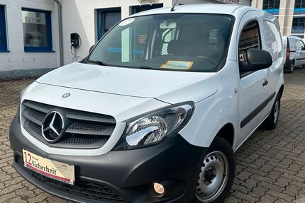 Mercedes-Benz Citan 85.000 km 10.949 &euro; Gummersbach (Zwischen Toom Markt und ATU) 51645