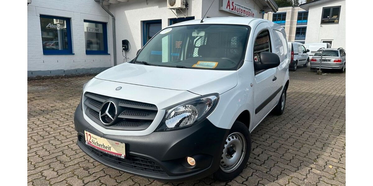 Mercedes-Benz Citan 85.000 km 10.949 &euro; Gummersbach (Zwischen Toom Markt und ATU) 51645