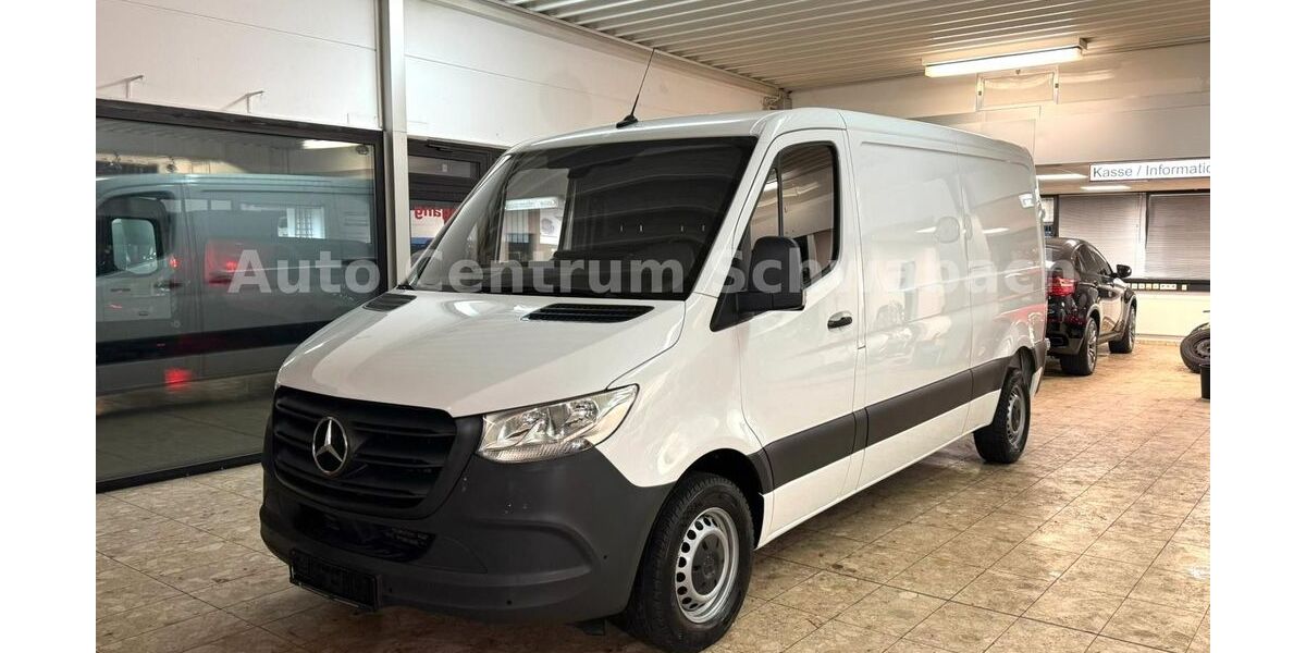 Mercedes-Benz Sprinter 245.000 km 12.990 &euro; Schwabach 91126