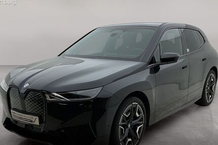BMW iX 22.689 km 67.510 € Barsbüttel bei Hamburg 22885