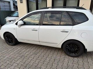 Kia Carens 150.000 km 1.000 &euro; Maintal 63477
