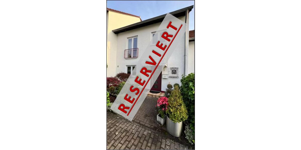 Reihenhaus Sankt Ingbert - 5 Zimmer, 140 m&sup2;, 1.500&euro; | Angebot:24293790