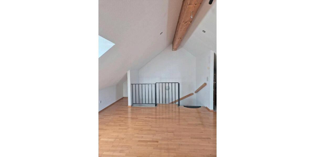 Doppelhaushälfte Kaiserslautern Bahnheim - 7 Zimmer, 220 m&sup2;, 2.250&euro; | Angebot:26170787