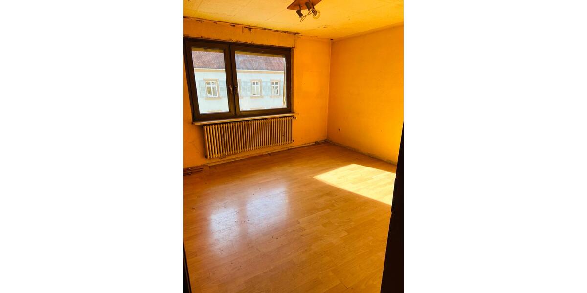 Reihenhaus Blieskastel - 4 Zimmer, 70 m&sup2;, 68.000&euro; | Angebot:26314803