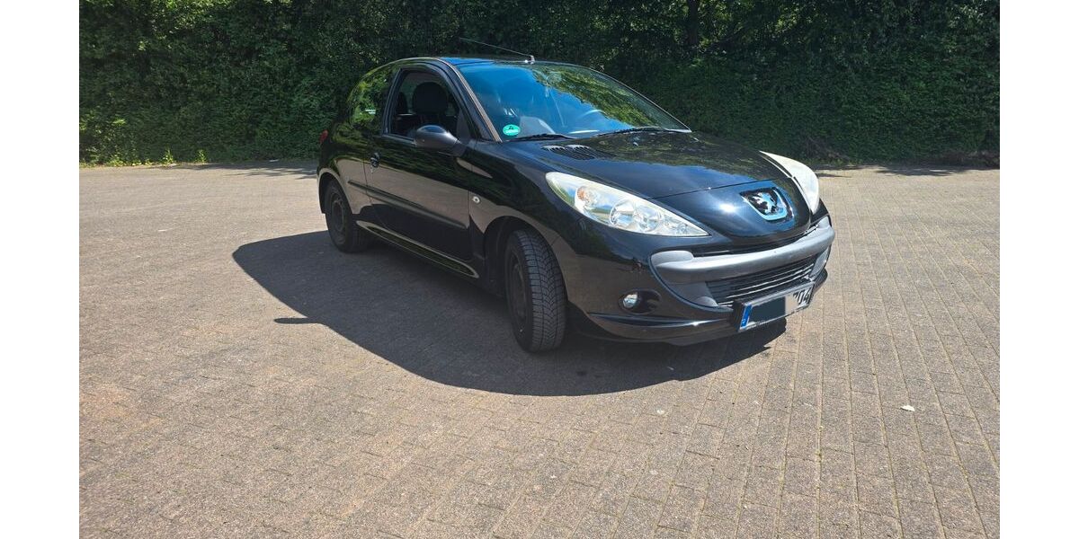 Peugeot 206 102.300 km 1.999 &euro; Bielefeld 33719