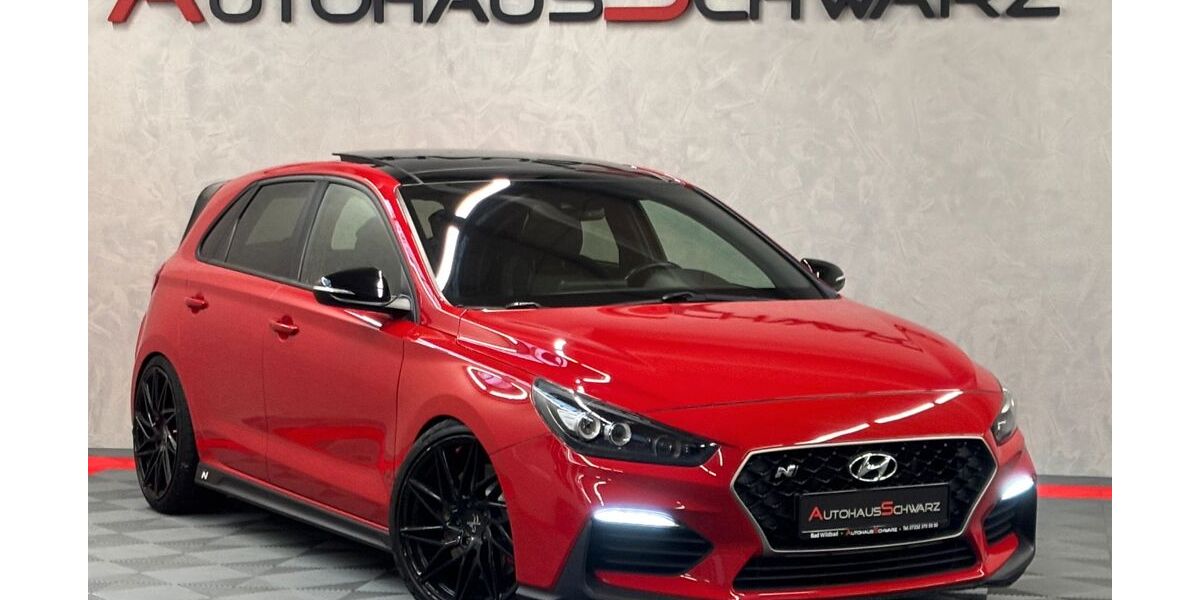 Hyundai i30 56.294 km 22.490 &euro; Bad Wildbad-Calmbach 75323