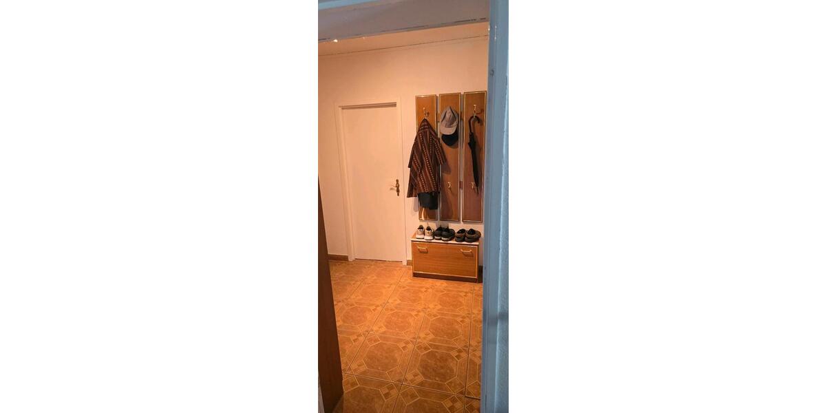 Etagenwohnung Landstuhl - 3 Zimmer, 107 m&sup2;, 147.000&euro; | Angebot:27157665