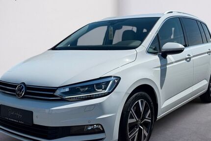 VW Touran 60.700 km 28.590 &euro; Kenzingen 79341