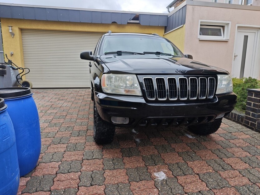 Grand Cherokee