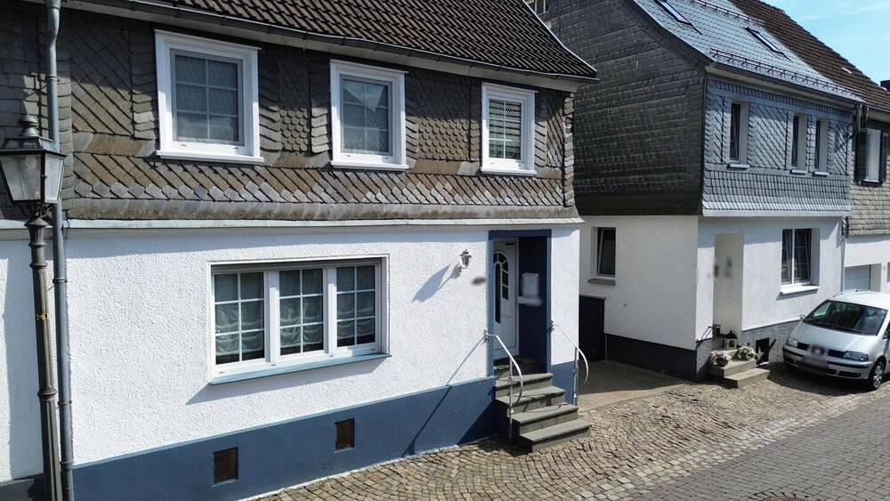 Doppelhaushälfte Drolshagen - 5 Zimmer, 130 m&sup2;, 229.000&euro; | Angebot:23971773