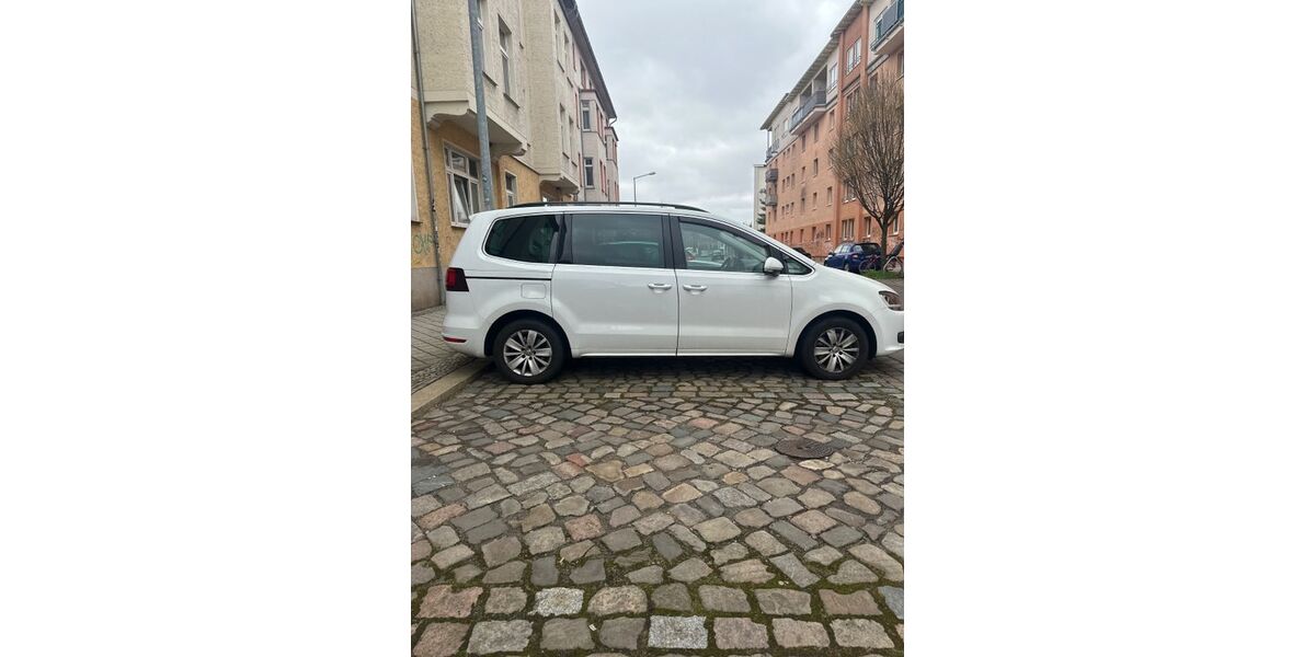 VW Sharan 122.100 km 22.999 &euro; Magdeburg 39108