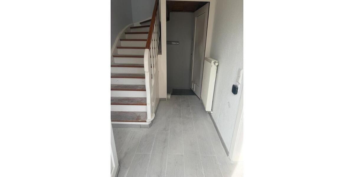 Einfamilienhaus Andernach - 4 Zimmer, 135 m&sup2;, 1.100&euro; | Angebot:26225354