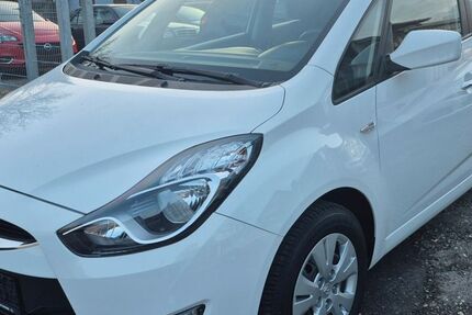 Hyundai ix20 75.000 km 7.200 &euro; Gundelfingen 79194