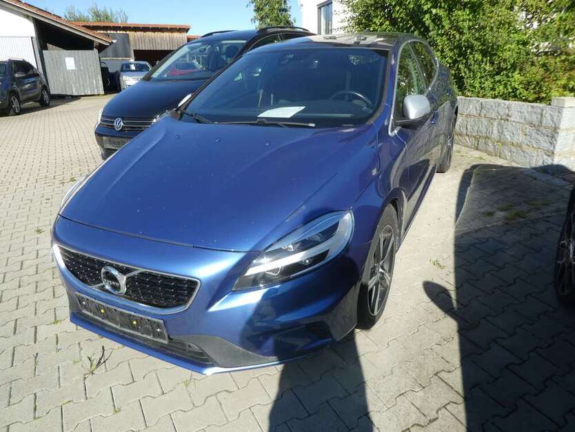 Volvo V40 57.946 km 18.890 € Wald 93192