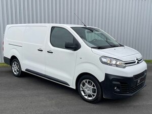 Citroen Jumpy Kasten Club XL L3 TEMPOMAT NAVI PDC KAMERA 127.000 km 16.990 &euro; Sangerhausen 06526