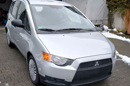 Mitsubishi Colt 45.500 km 5.299 &euro; Aßlar-Werdorf 35614