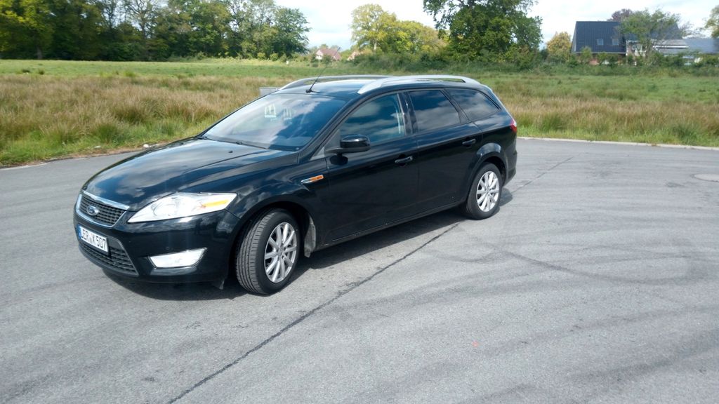 Ford Mondeo 209.600 km 3.300 &euro; Uplengen 26670