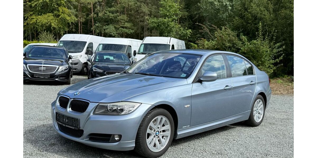 BMW 318 72.682 km 8.999 &euro; St. Gangloff 07629
