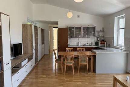 Wohnung Hoppegarten - 2 Zimmer, 66 m&sup2;, 1.050&euro; | Angebot:27097379