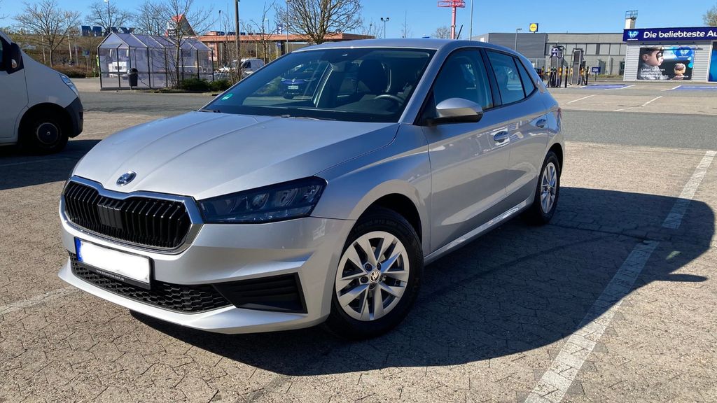 Skoda Fabia 1.580 km 17.000 &euro; Braunschweig 38118