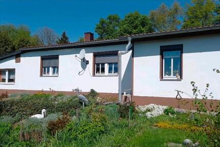 Haus Döbeln - 4 Zimmer, 100 m&sup2;, 12.345.678&euro; | Angebot:25842489