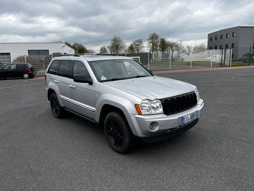 Grand Cherokee
