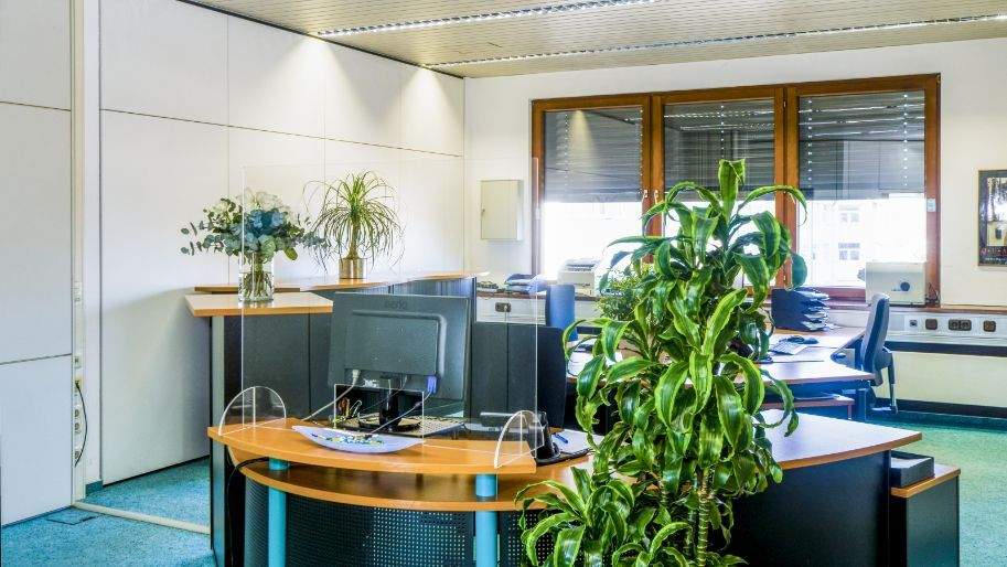 Gewerbeobjekt Esslingen am Neckar Pliensauvorstadt - 1.090&euro; | Angebot:25751295