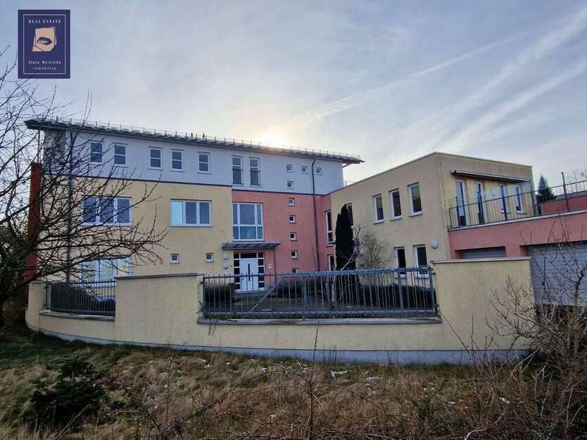 508qm im EG: großzügige und lichtdurchflutete Gewerbeeinheit 8 zimmer