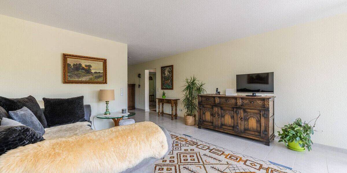 Etagenwohnung Singen - 3 Zimmer, 87 m&sup2;, 280.000&euro; | Angebot:26820438