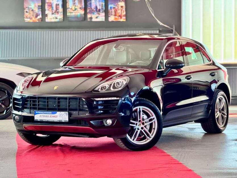 Porsche Macan 148.000 km 29.900 € Rückholz 87494