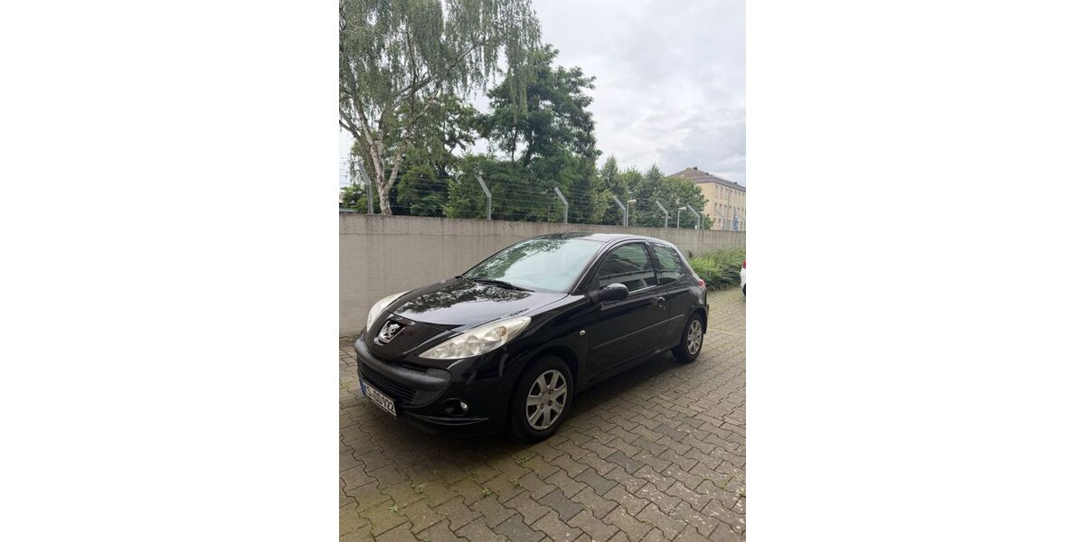 Peugeot 206 162.000 km 900 &euro; Kassel 34119