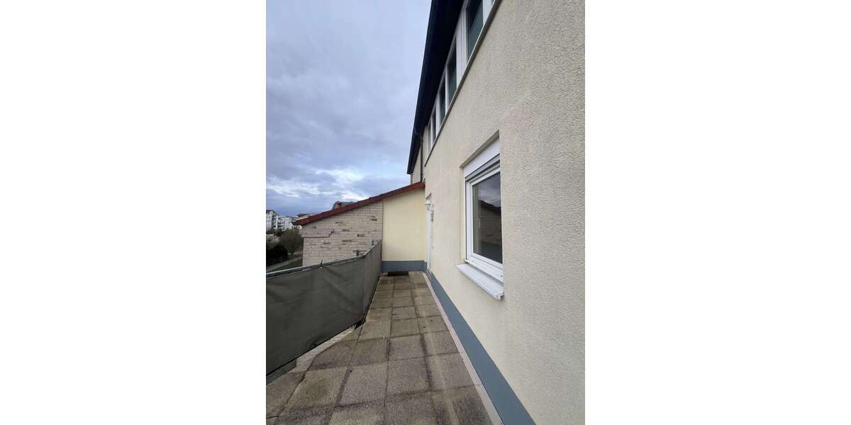 Etagenwohnung Mörfelden-Walldorf Walldorf - 4 Zimmer, 140 m&sup2;, 1.700&euro; | Angebot:25637231