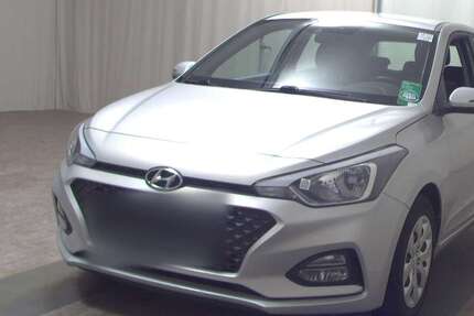 Hyundai i20 95.171 km 12.080 € Grünwald 82031