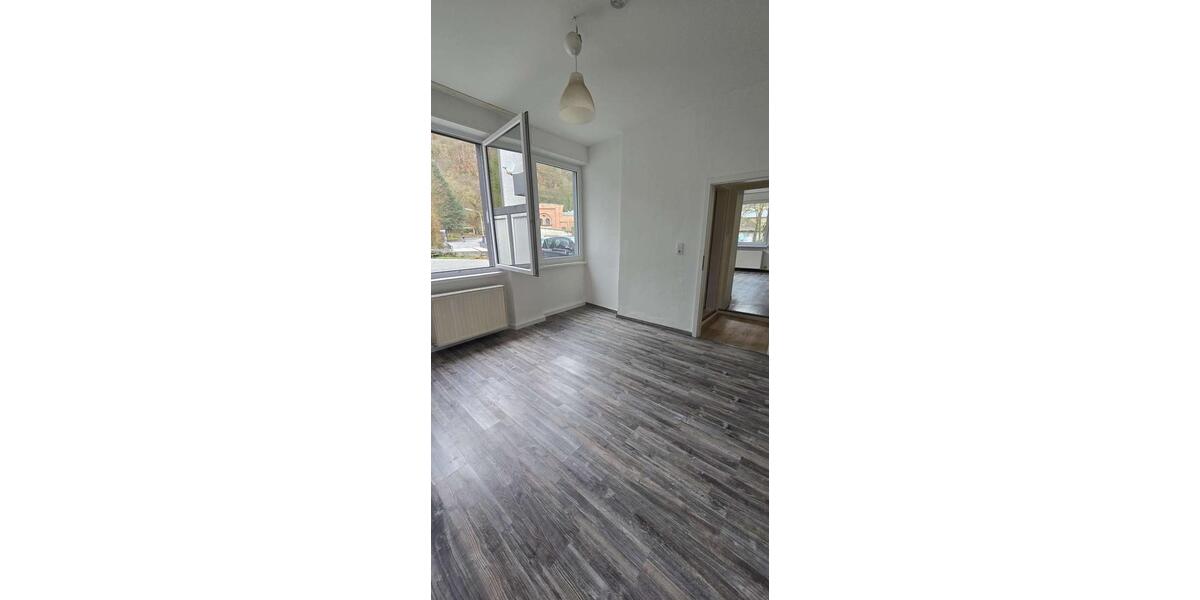 Erdgeschoßwohnung Bendorf - 3 Zimmer, 88 m&sup2;, 850&euro; | Angebot:25498422