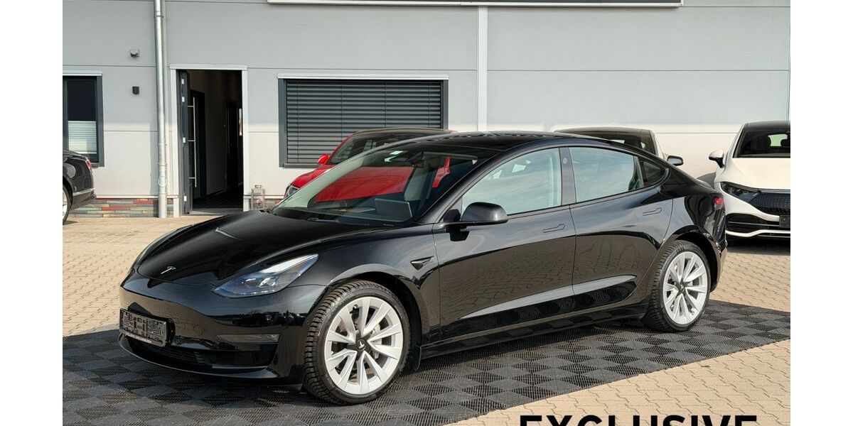 Tesla Model 3 54.999 km 31.750 &euro; Emsbüren 48488
