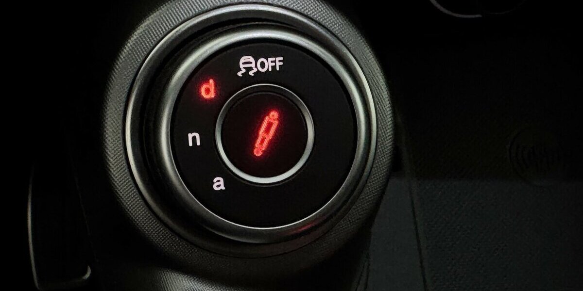 Alfa Romeo Tonale 1.5 VGT Veloce 48 V Hybrid LED 7.900 km 26.480 &euro; Lich 35423