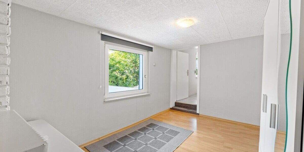 Einfamilienhaus Niederzier / Ellen Ellen - 6 Zimmer, 178 m&sup2;, 299.000&euro; | Angebot:24460492