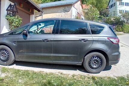 Ford S-Max 87.500 km 15.500 € Igensdorf 91338