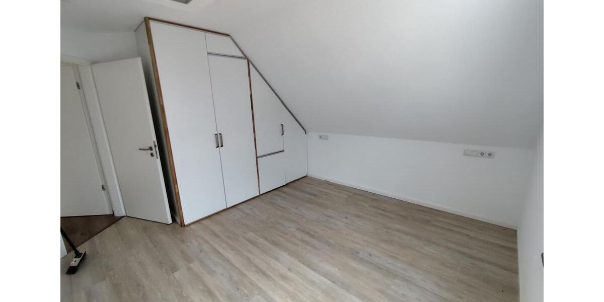 Etagenwohnung Lachen - 2 Zimmer, 75 m&sup2;, 340.000&euro; | Angebot:26965471