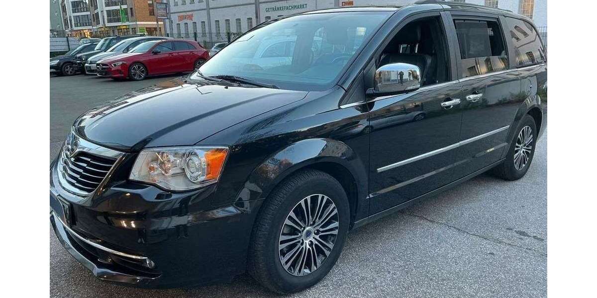 Lancia Voyager 158.774 km 13.750 &euro; Berlin 13127