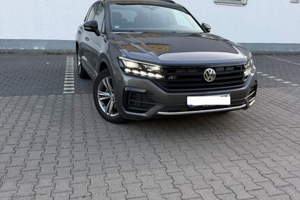 VW Touareg 161.900 km 30.900 &euro; Wetzlar 35584