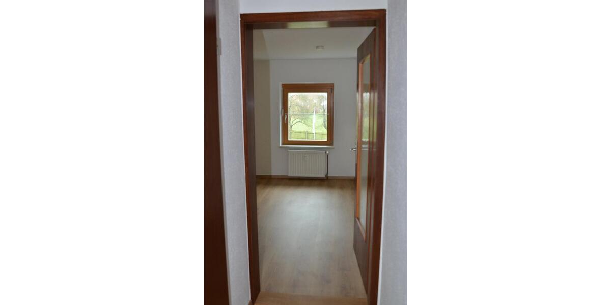 Helle 2-Zimmer-Wohnung in ruhiger Lage zimmer