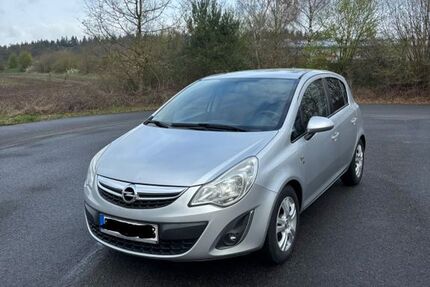 Opel Corsa 260.000 km 2.190 &euro; Löningen 49624