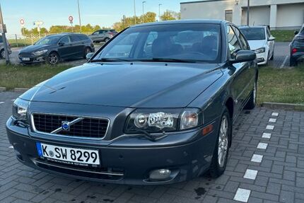 Volvo S80 155.000 km 5.900 &euro; Köln 50737
